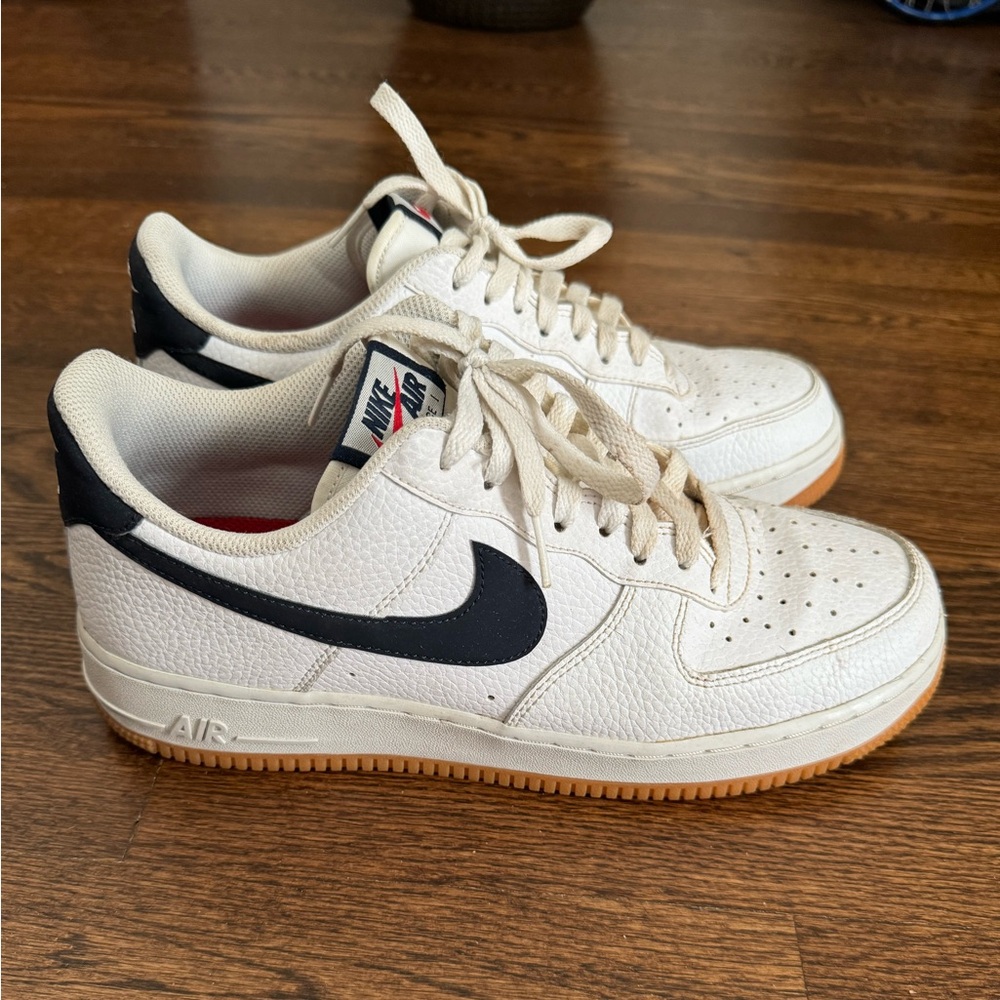 Nike Air Force 1, Men’s 9.5